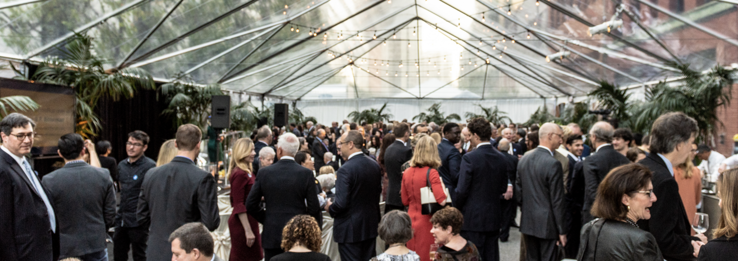 Special Events at Commonwealth Club World Affairs Image - people at gala